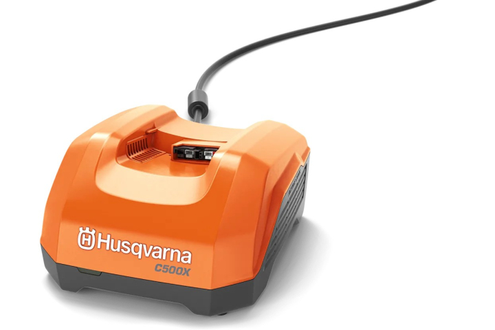 Husqvarna Batteriladdare C500X i gruppen Husqvarna Skog och Trädgårdsprodukter / Husqvarna Batteridrivna Maskiner / Tillbehör batteridrivna maskiner hos GPLSHOP (9707171-01)